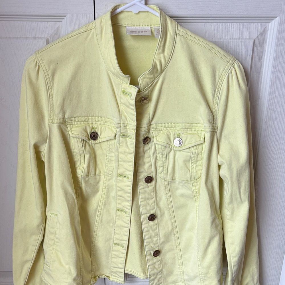 Chico's Light lemon neon Yellow stretchy Jean Jacket women’s size 8 GUC spring - Picture 2 of 9
